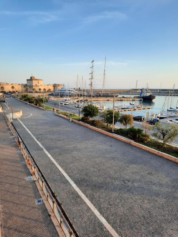 Mare Fuori Apartment Civitavecchia Exteriér fotografie